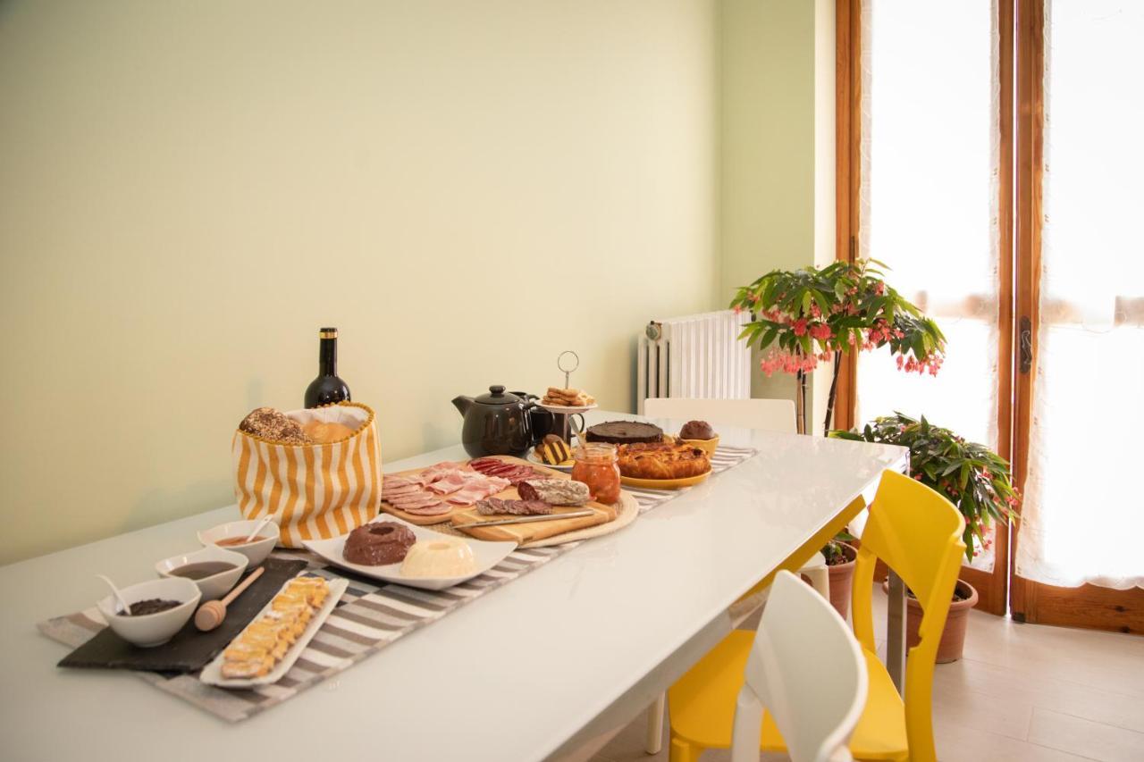Monferrato Bed&Bike Hotel Murisengo ภายนอก รูปภาพ